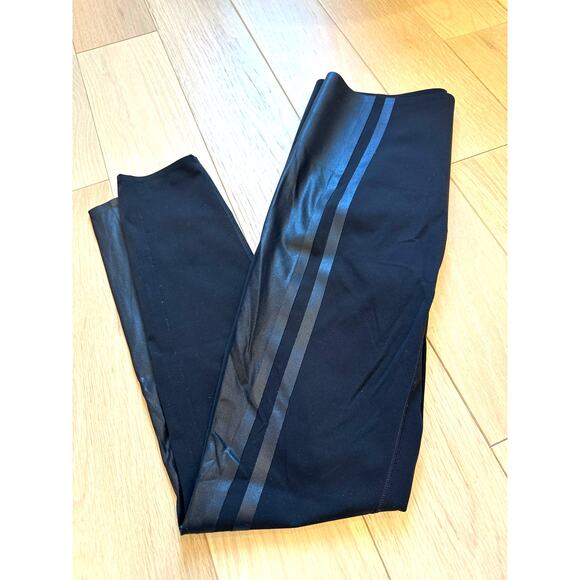 SPANX Black Glossy Side‑Stripe Leggings – Women’s Size M - Picture 6 of 9